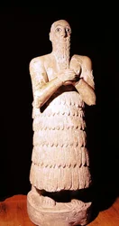 Statue of Itur-Shamagen, King of Mari, at Prayer, from Mari, Middle Euphrates, 2800-2300 BC